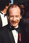 https://upload.wikimedia.org/wikipedia/commons/thumb/c/c2/Michael_Jeter_at_the_44th_Emmy_Awards_cropped.jpg/100px-Michael_Jeter_at_the_44th_Emmy_Awards_cropped.jpg